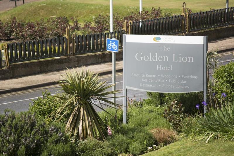 The Golden Lion Hotel Ханстантон Экстерьер фото